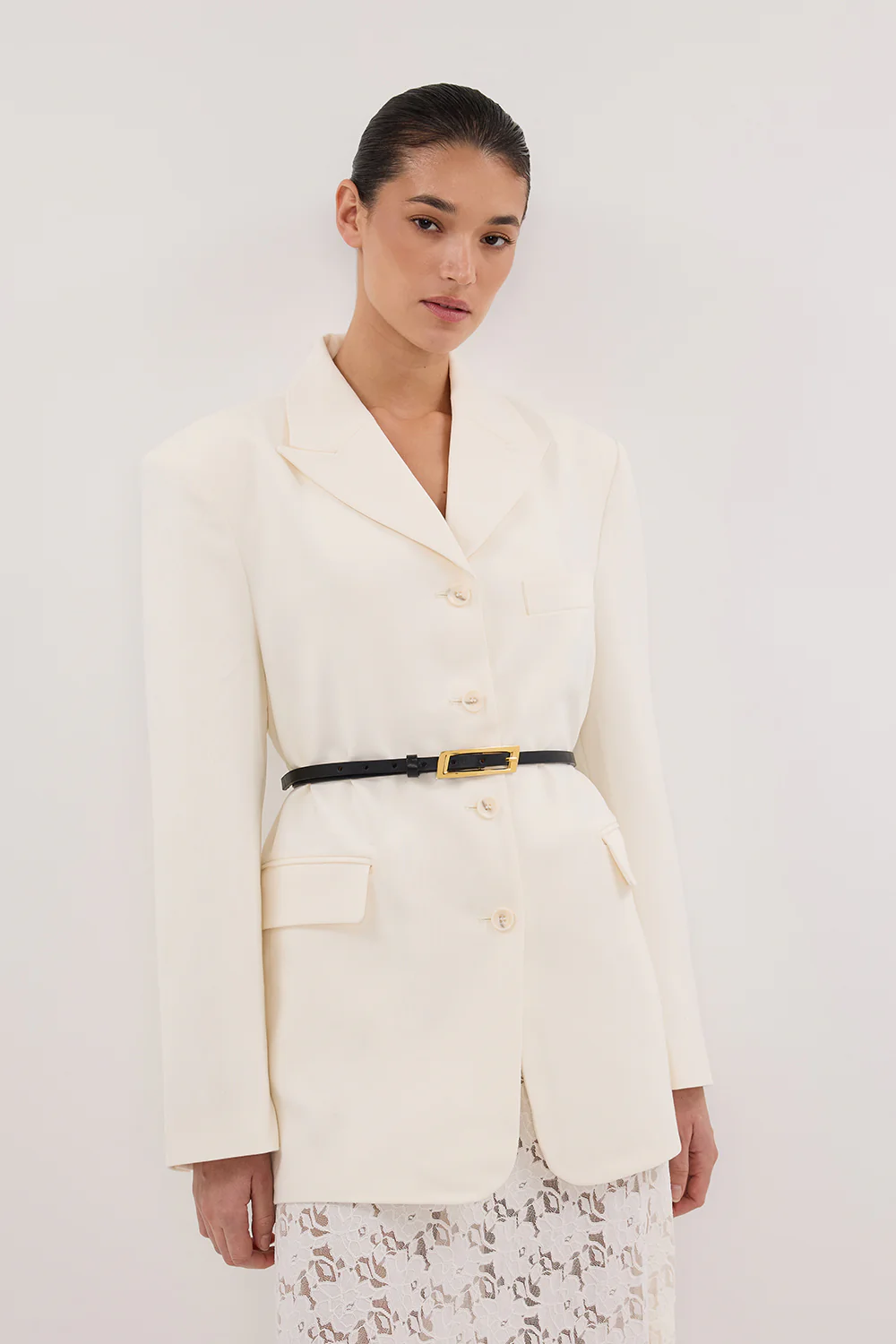 LIV CREAM BOYFRIEND BLAZER - Gamepaces