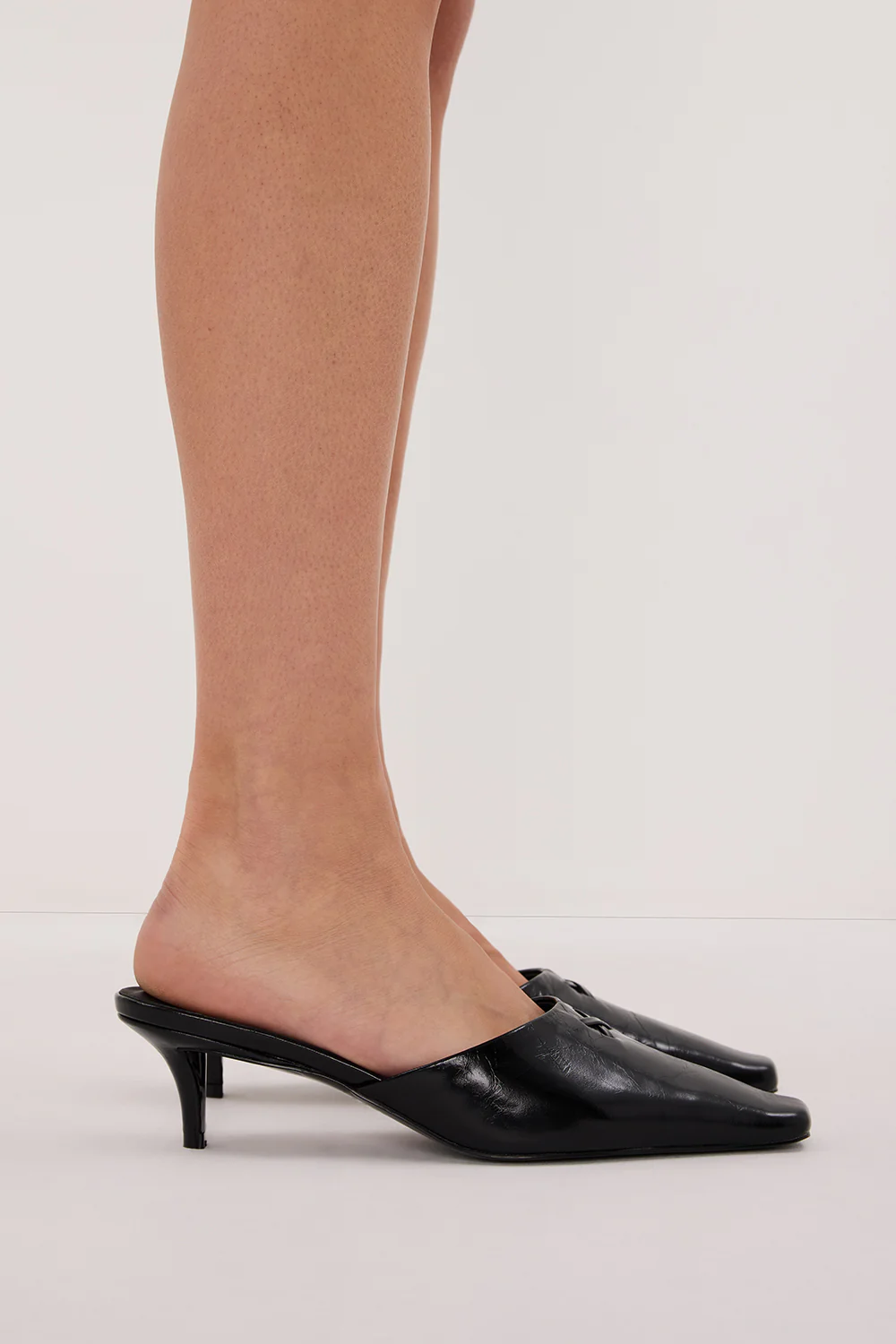 ALIAS MAE PORTIA HEEL BLACK - Gamepaces