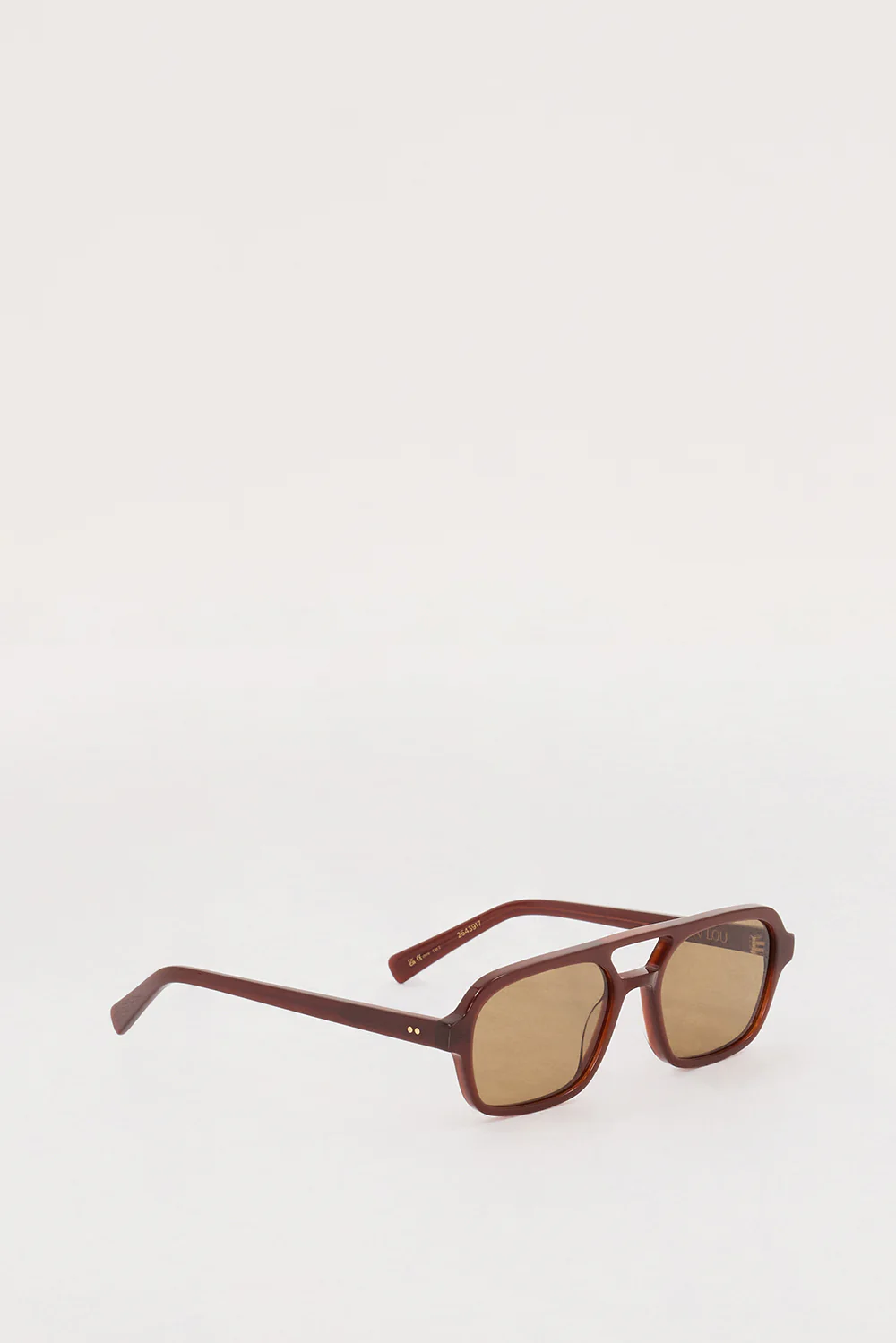 LUV LOU THE DUSTY AUBURN SUNGLASSES - Gamepaces