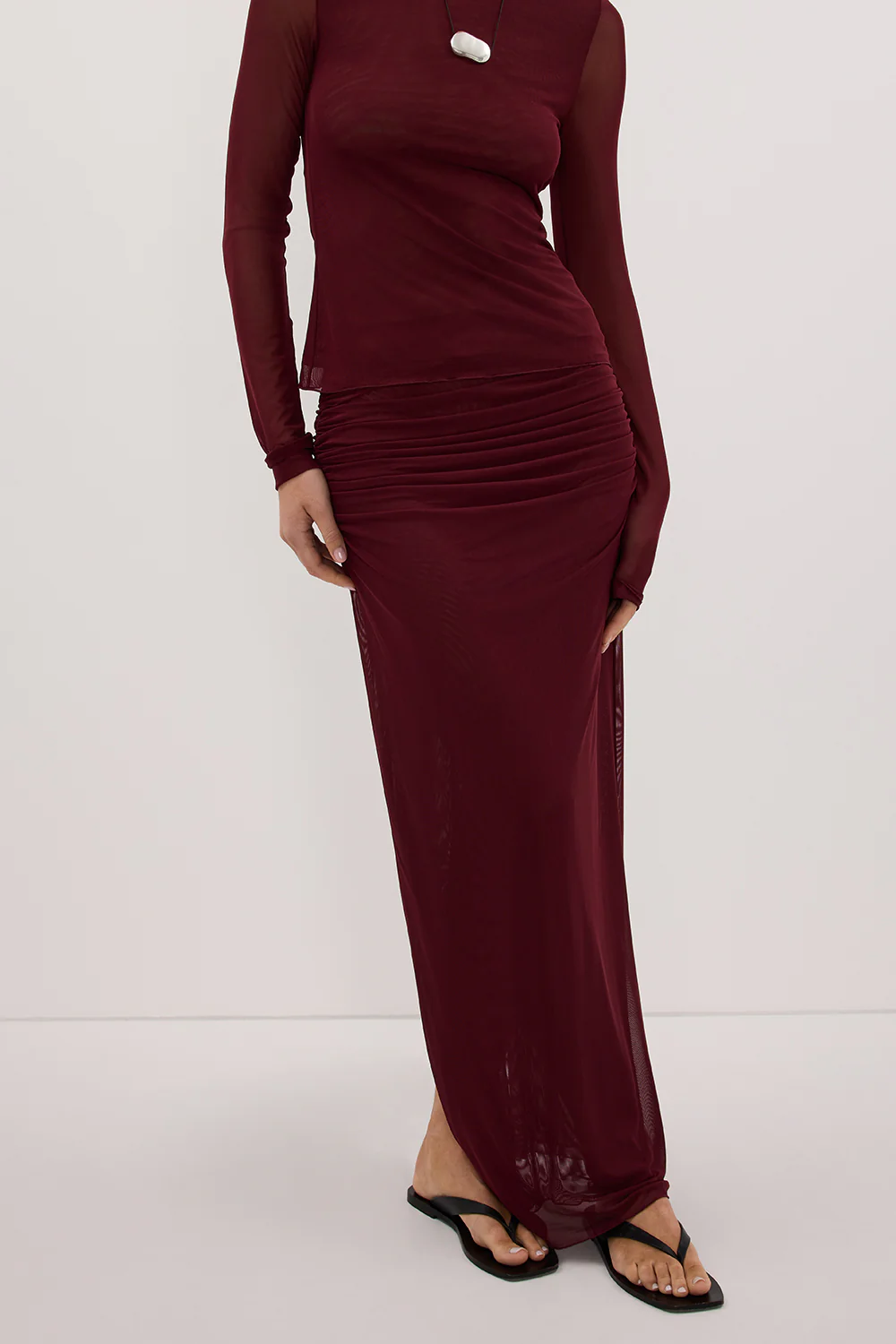 NYRA WINE COLUMN MIDI SKIRT - Gamepaces