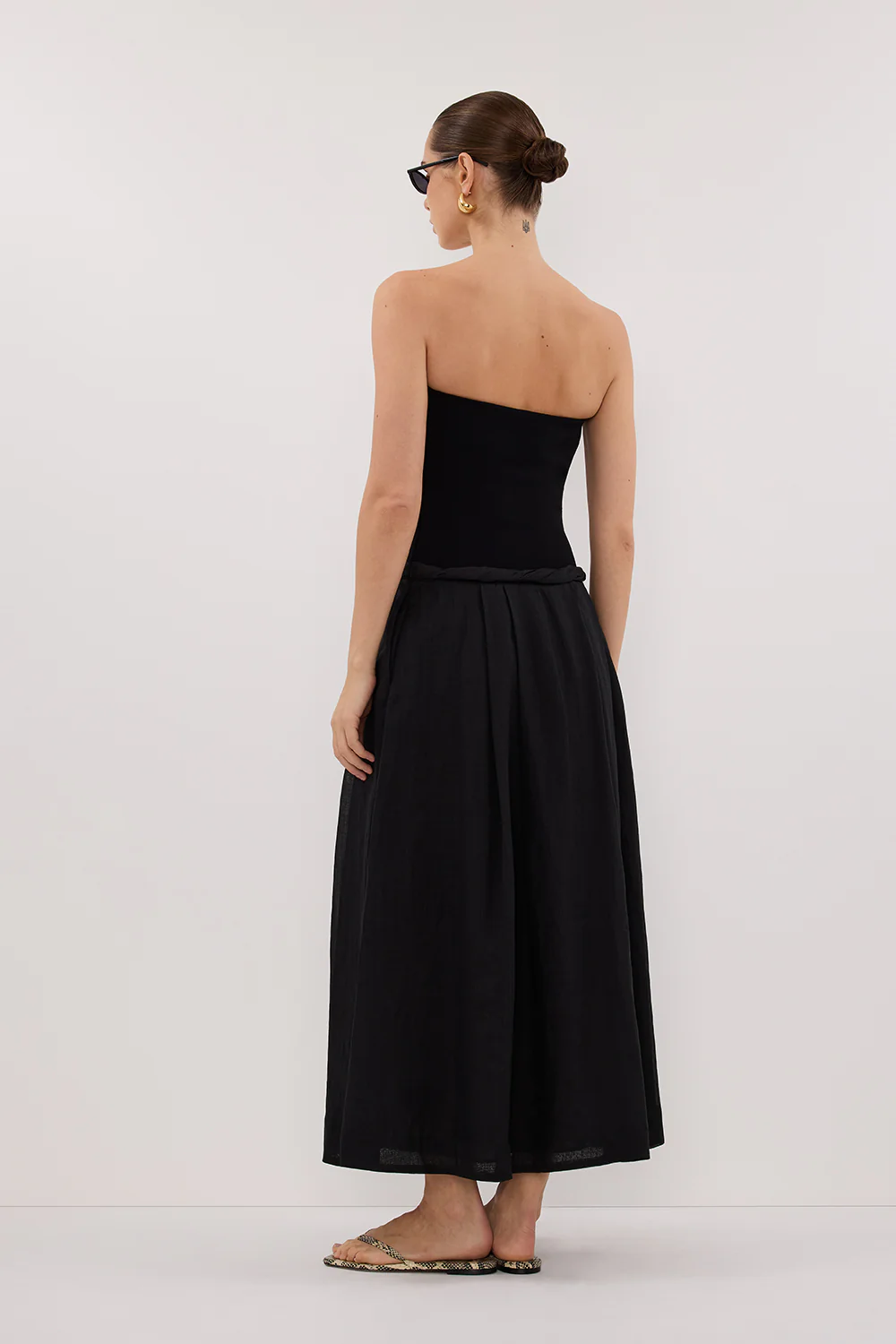 COCO BLACK STRAPLESS HYBRID MIDI DRESS - Gamepaces