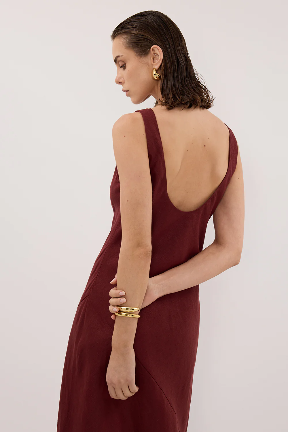 LACY SAHARA SLEEVELESS LINEN MIDI DRESS - Gamepaces