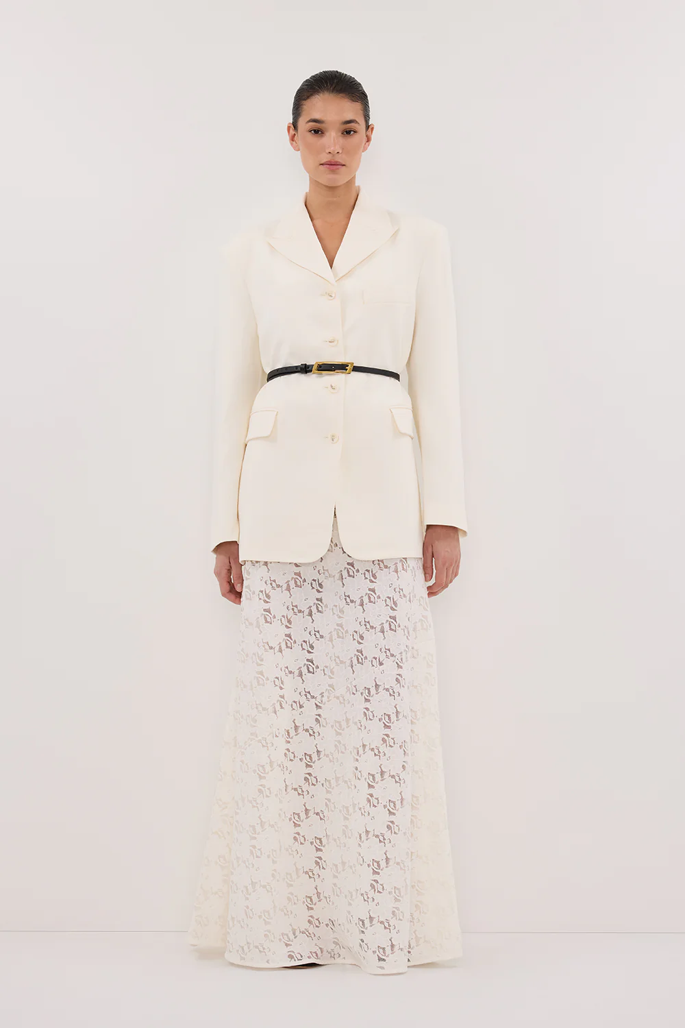 LIV CREAM BOYFRIEND BLAZER - Gamepaces