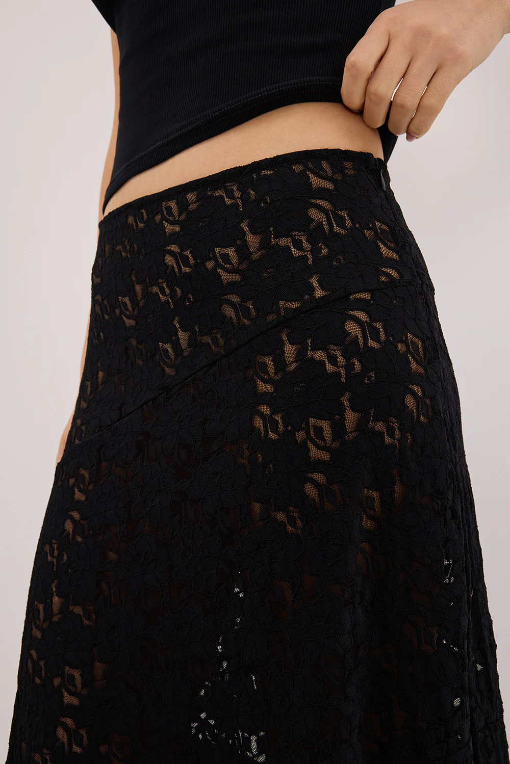 LOULA BLACK LACE SKIRT - Gamepaces