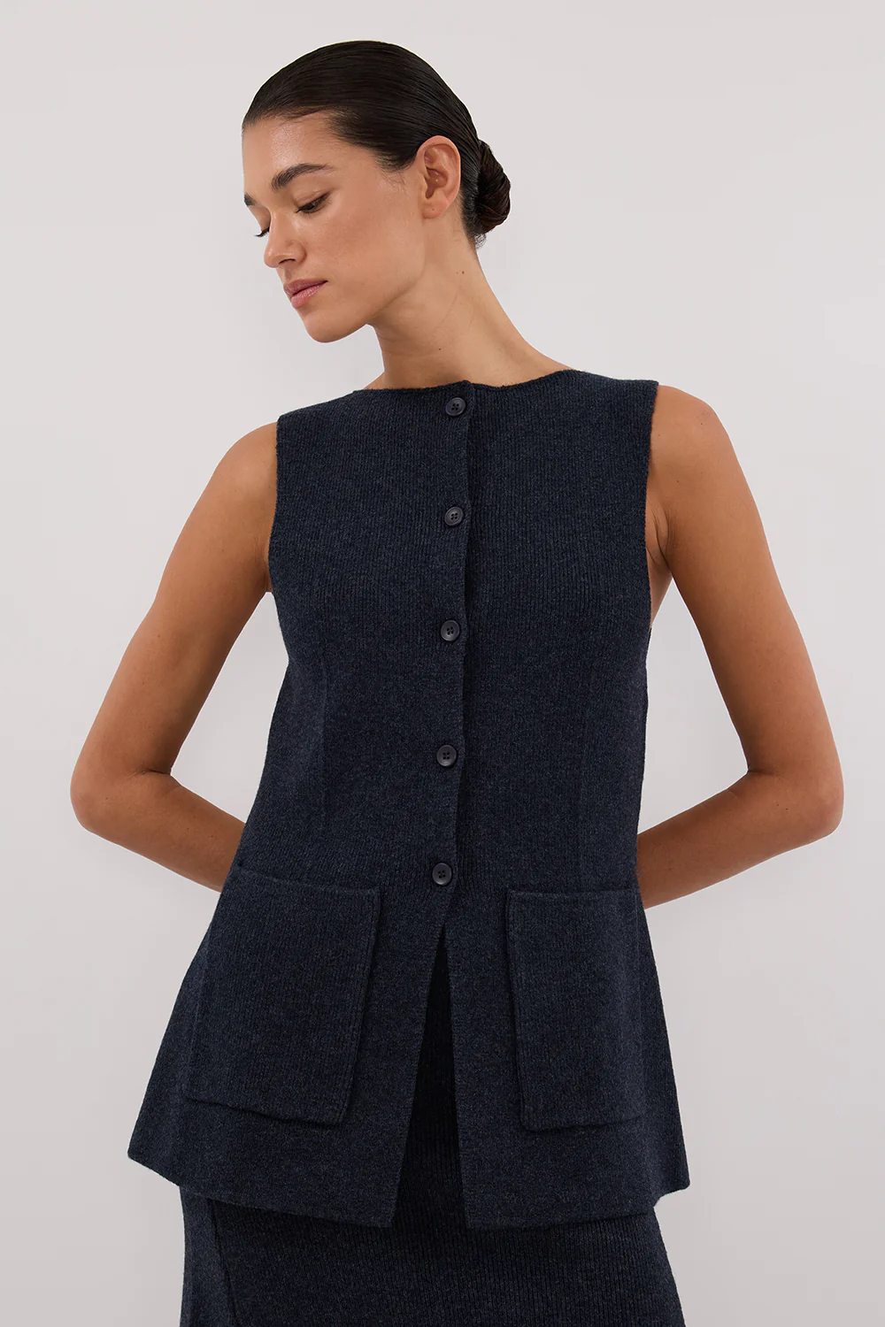 AVA INK LONGINE KNIT VEST - Gamepaces