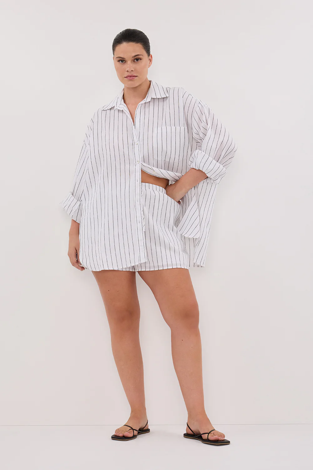 OLLIE WHITE STRIPE SHORT - Gamepaces