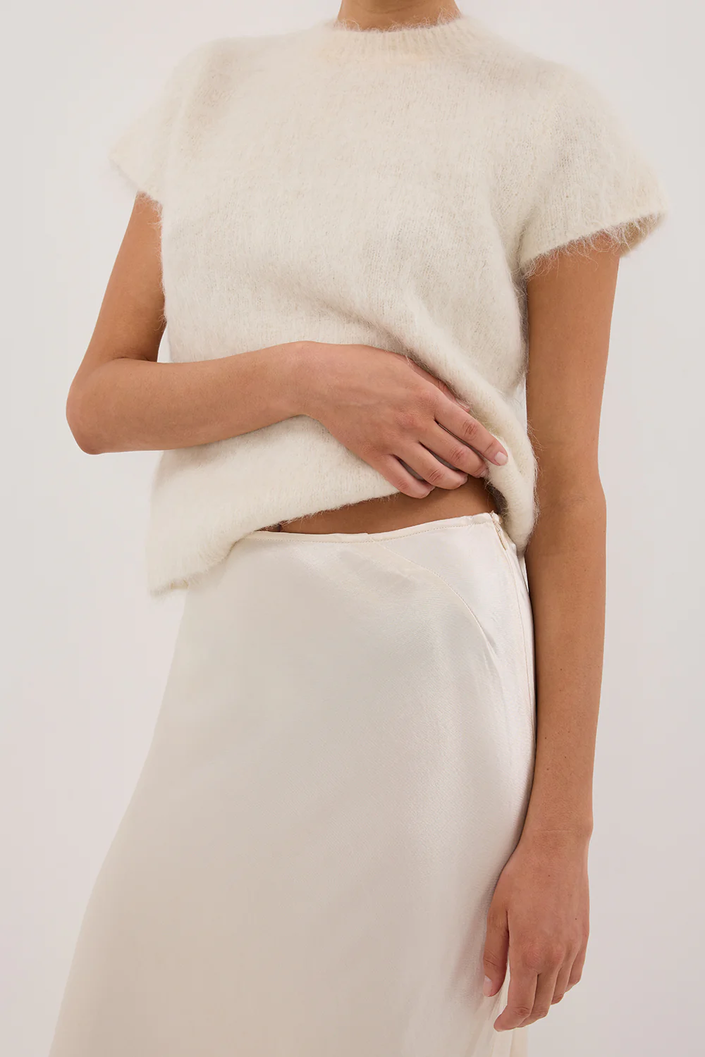 CHARLI CREAM SATIN MAXI SKIRT - Gamepaces