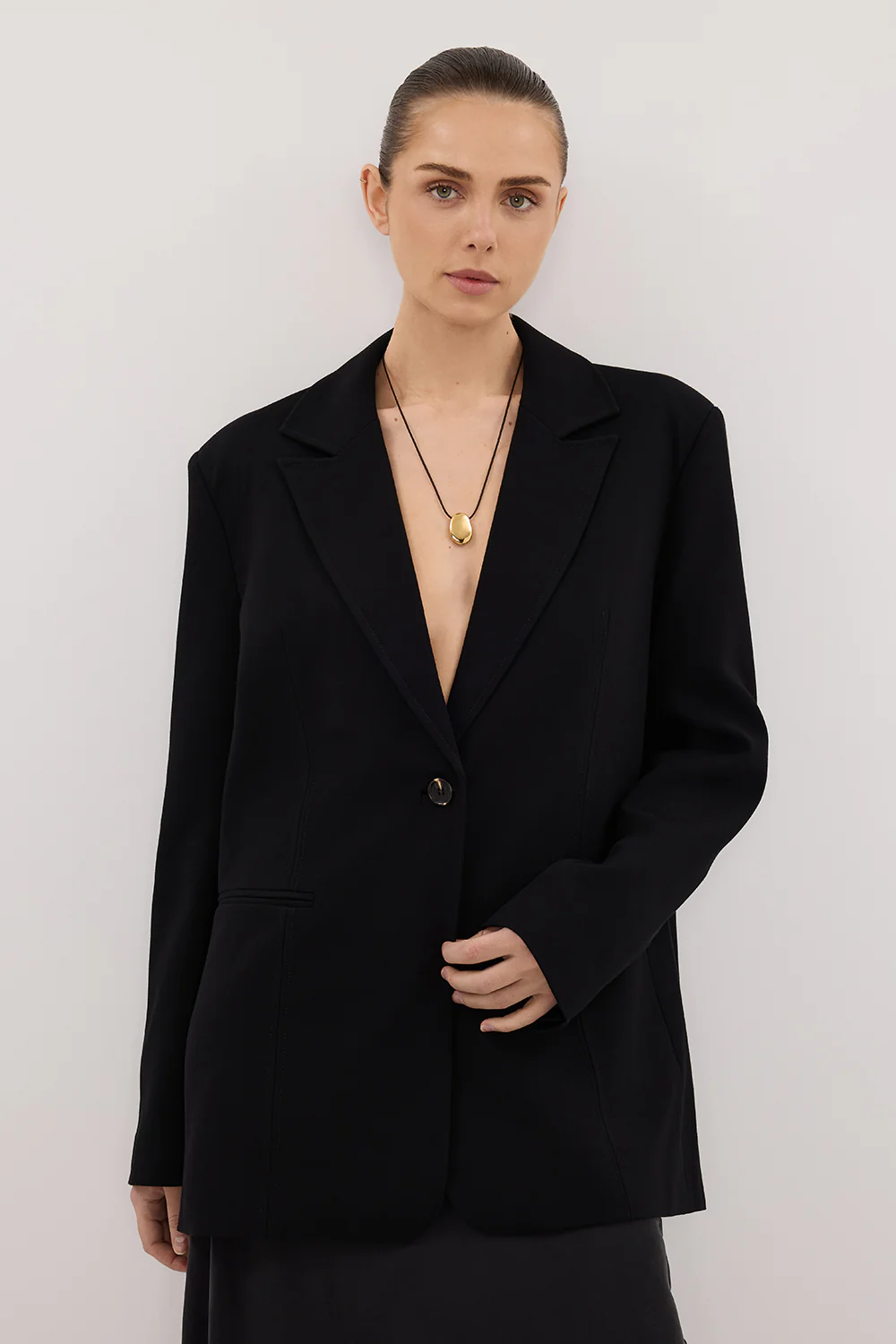 WESTWOOD BLACK OVERSIZED BOYFRIEND BLAZER - Gamepaces