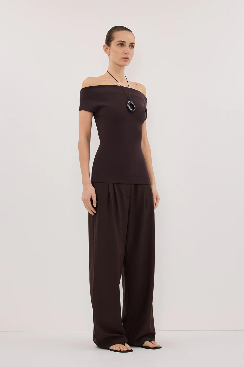 ASTRID BURNT CHOC OFF SHOULDER KNIT TOP - Gamepaces