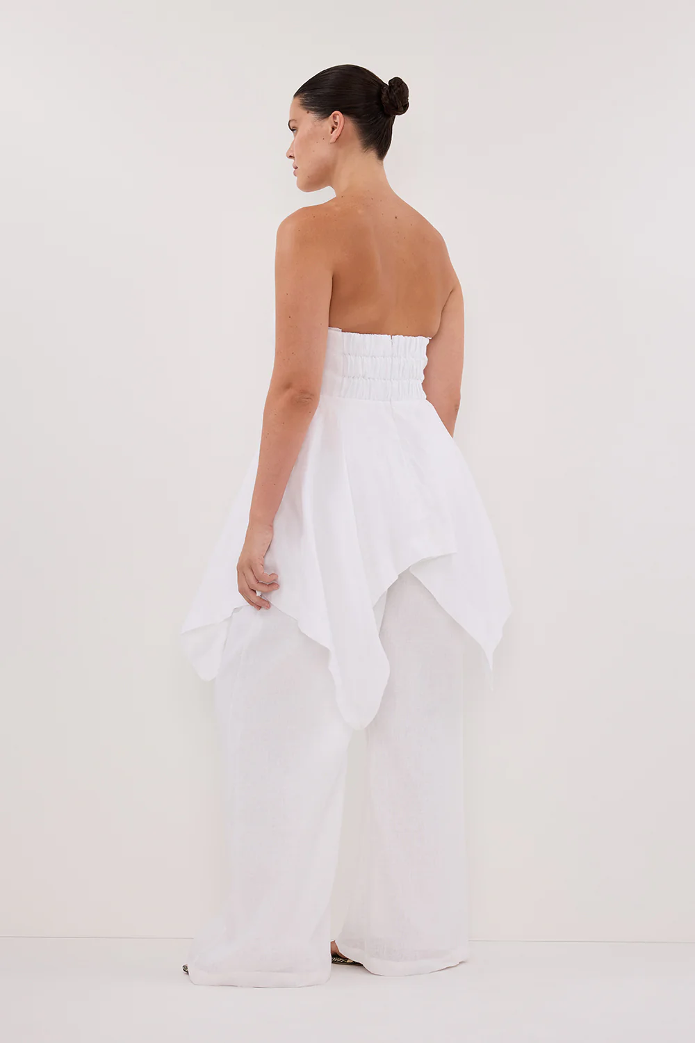 LUNA WHITE LINEN HANDKERCHIEF TOP - Gamepaces