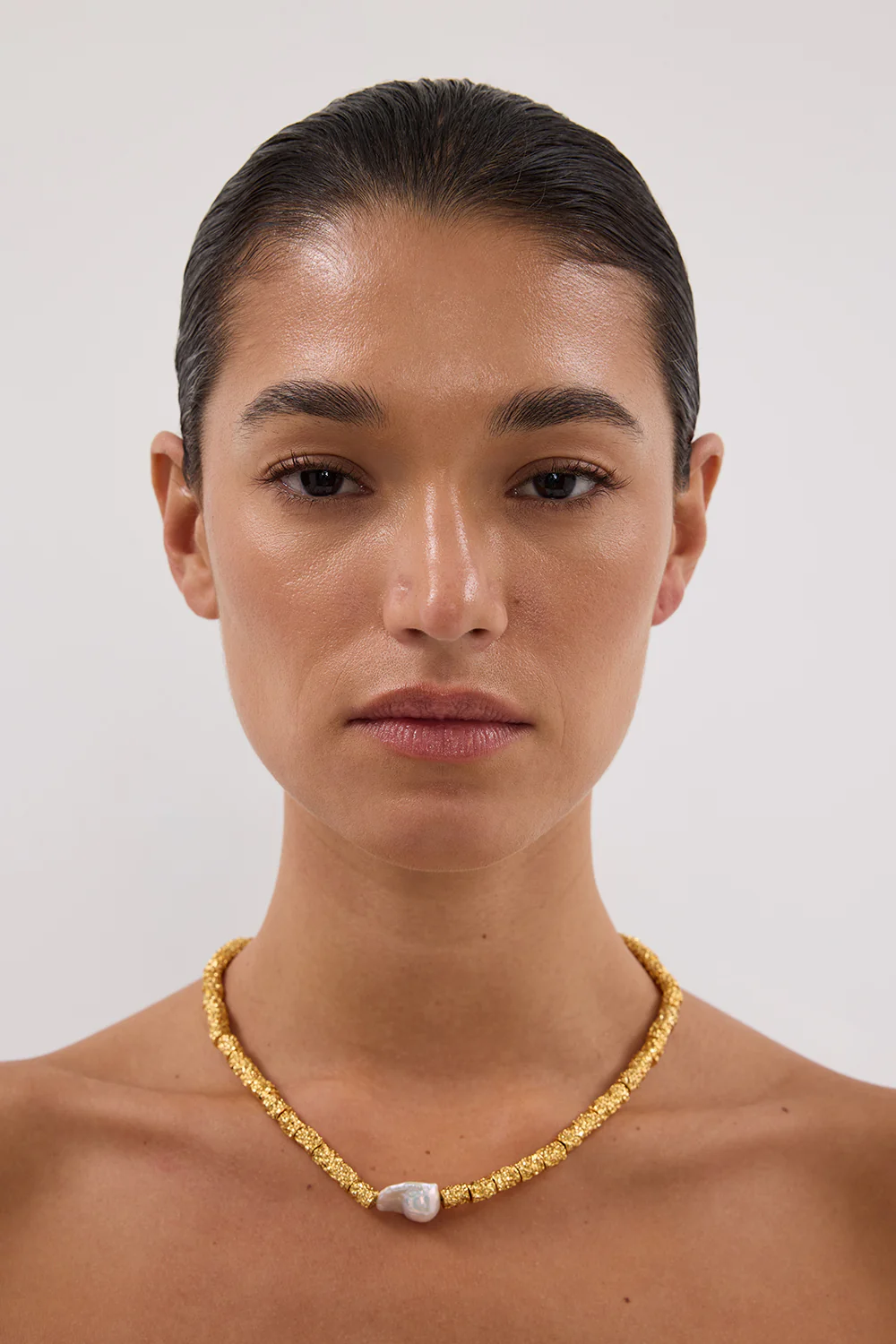 AMBER SCEATS LIORA NECKLACE GOLD - Gamepaces