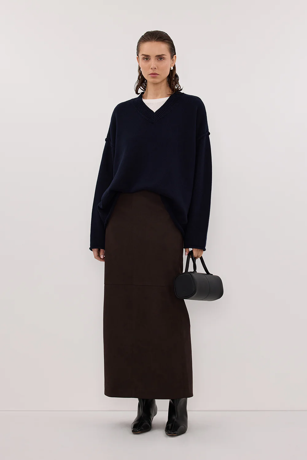 FLINT INK V NECK KNIT JUMPER - Gamepaces