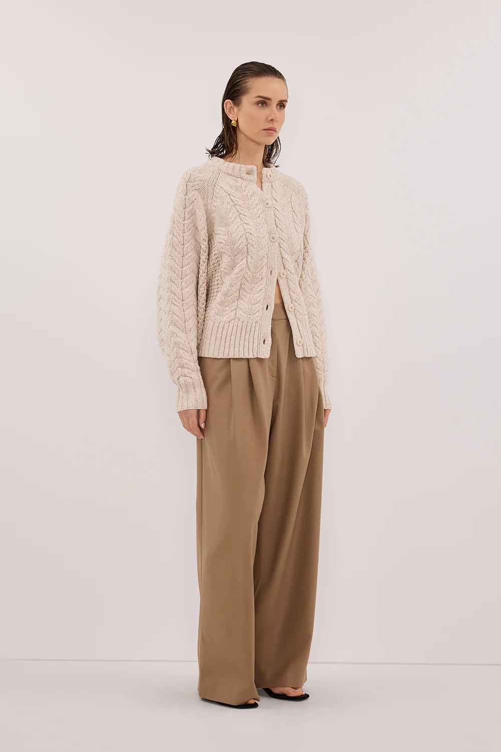 TOM CHALK CABLE KNIT CARDIGAN - Gamepaces