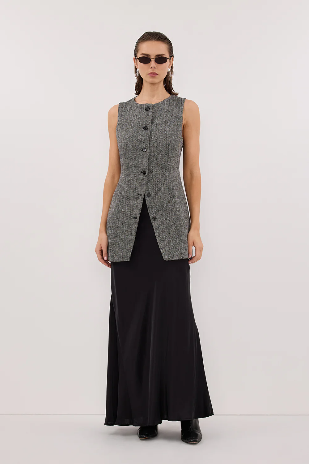 MANHATTAN CHARCOAL TWEED TUNIC VEST - Gamepaces