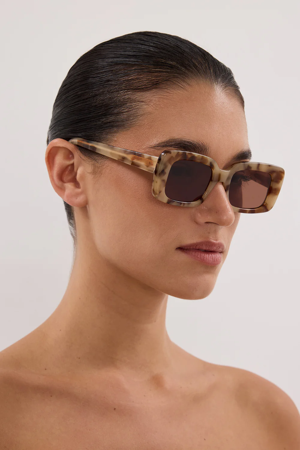 VELVET CAN CARAMEL TORT GOLDEN ERA SUNGLASSES - Gamepaces
