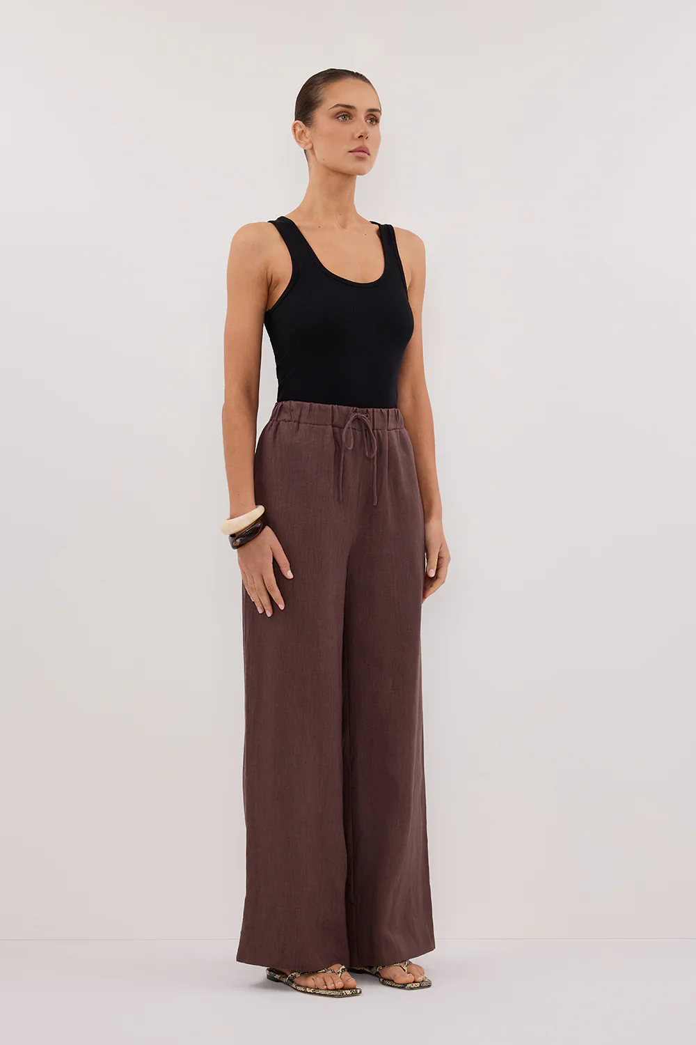GINA CHOC LINEN ELASTIC WAIST PANT - Gamepaces