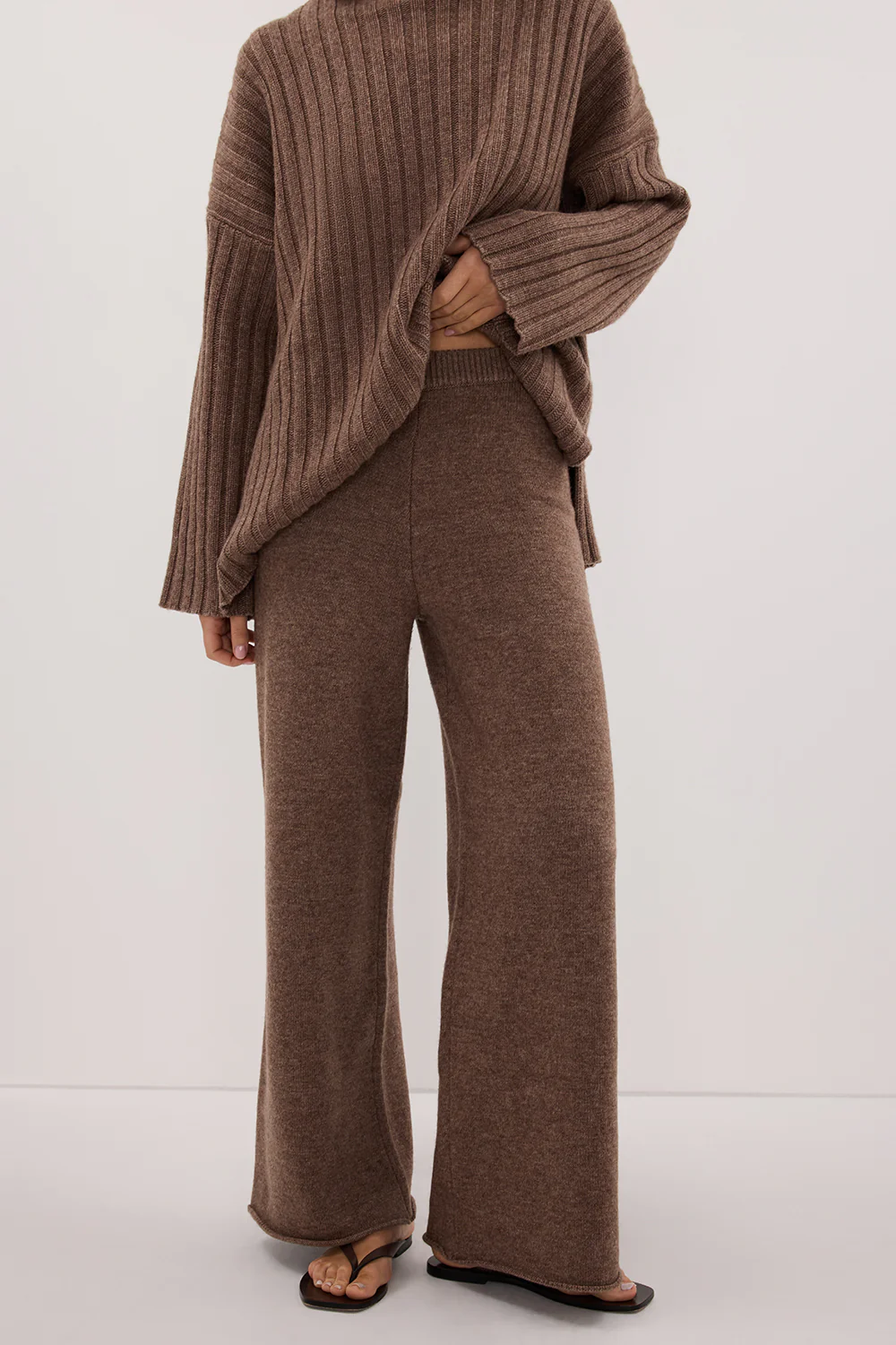 TUCSON MOCHA WIDE LEG KNIT PANT - Gamepaces