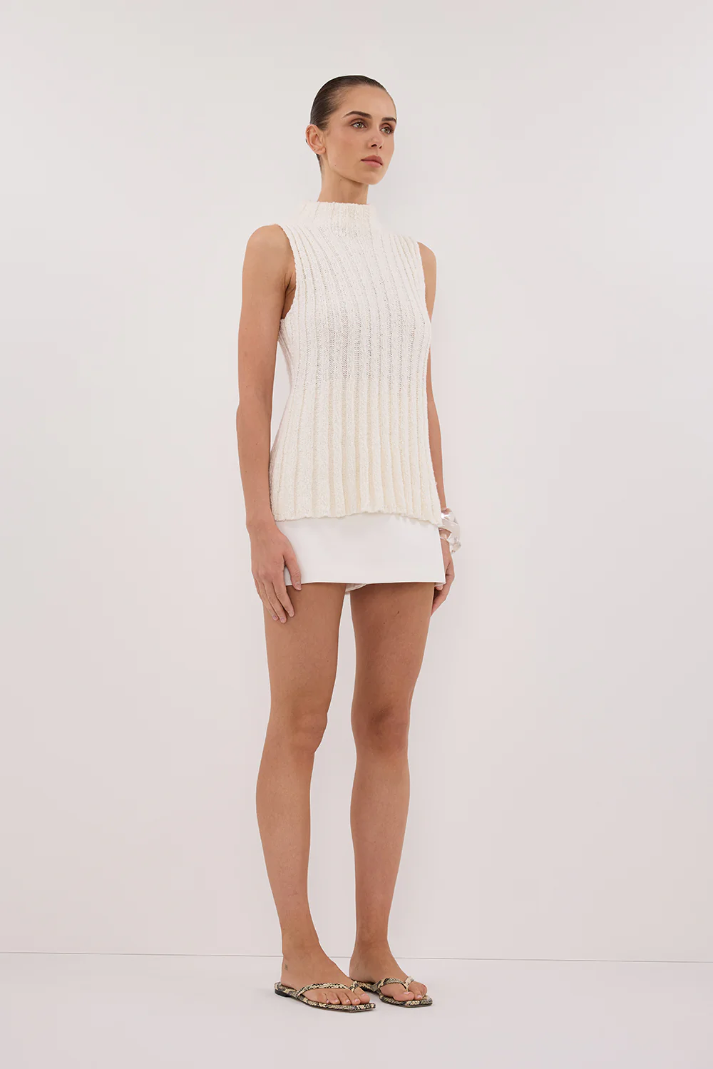 VERO OFF WHITE KNIT TOP - Gamepaces