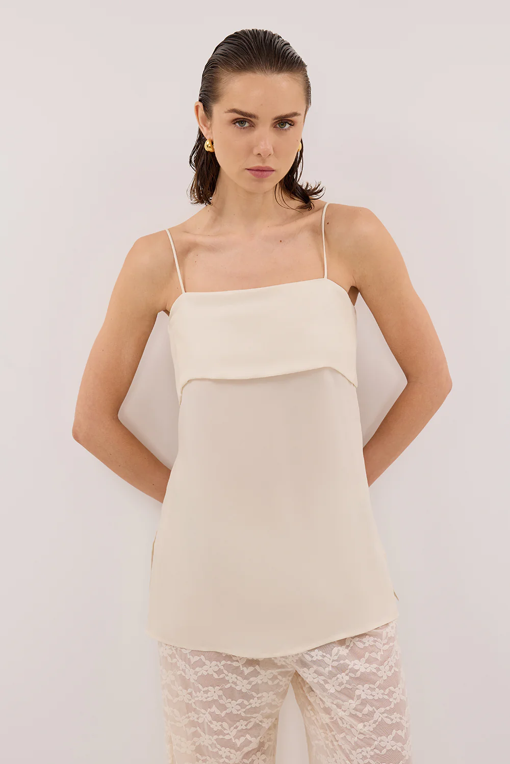 IDA SANDSTONE SLEEVELESS FOLDOVER CAMI TOP - Gamepaces